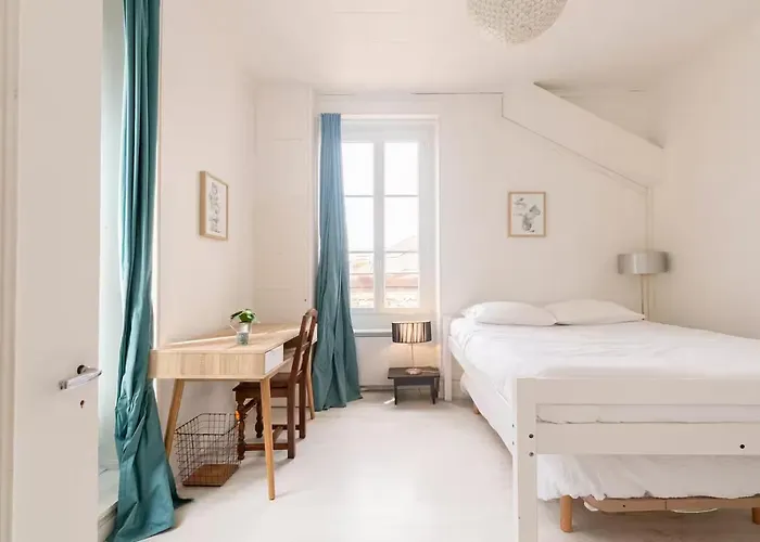 4 Personnes - Cite De La Gastronomie