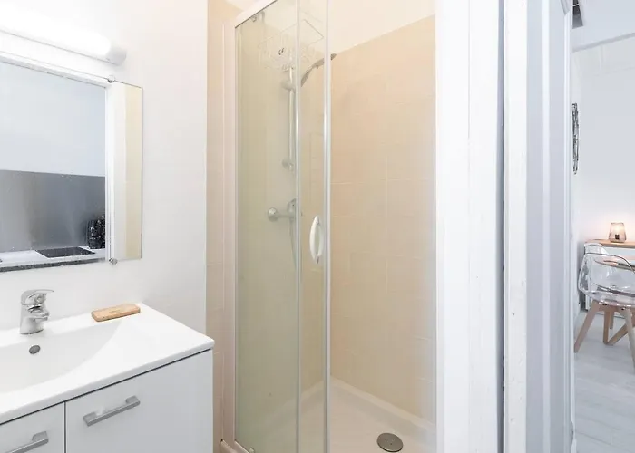 4 Personnes - Cite De La Gastronomie Dijon